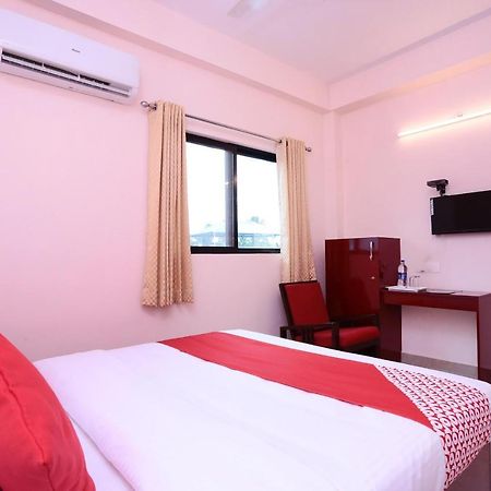Hotel Oyo 13577 Tkr Metro Residency Kochi Zewnętrze zdjęcie